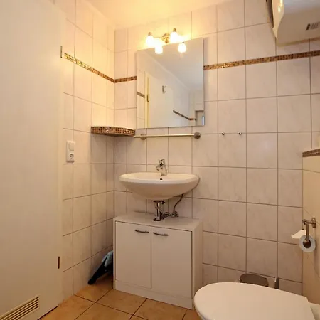 Poststrasse 32a 03 * Ostseebad Kühlungsborn